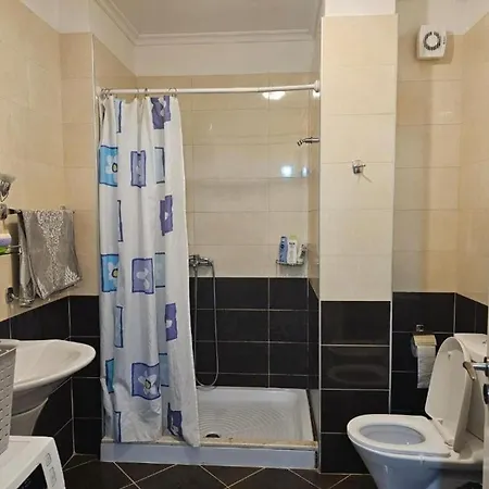 アパート Main Seaview Durres ゴーレム