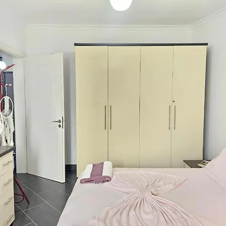 Main Seaview Durres 公寓 格勒姆