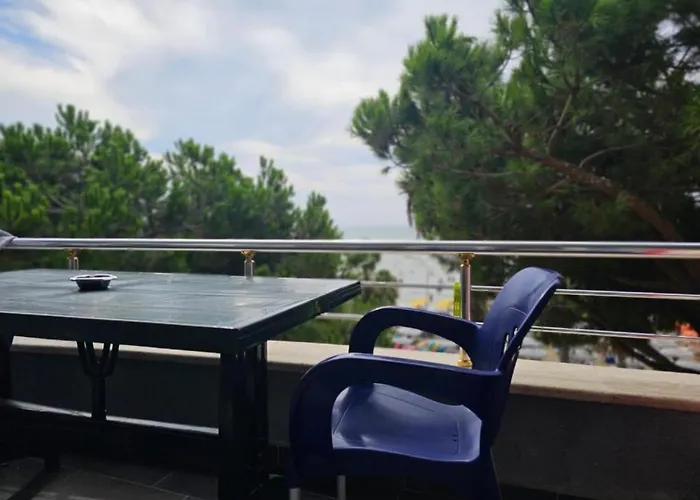 Main Seaview Durres * 格勒姆