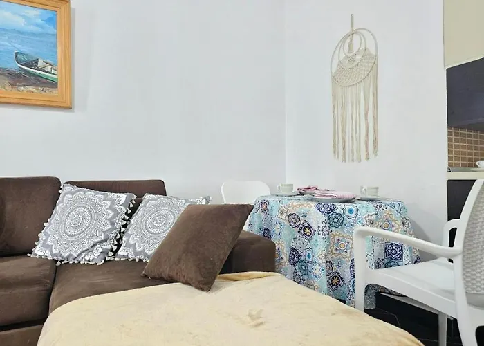 Main Seaview Durres 格勒姆