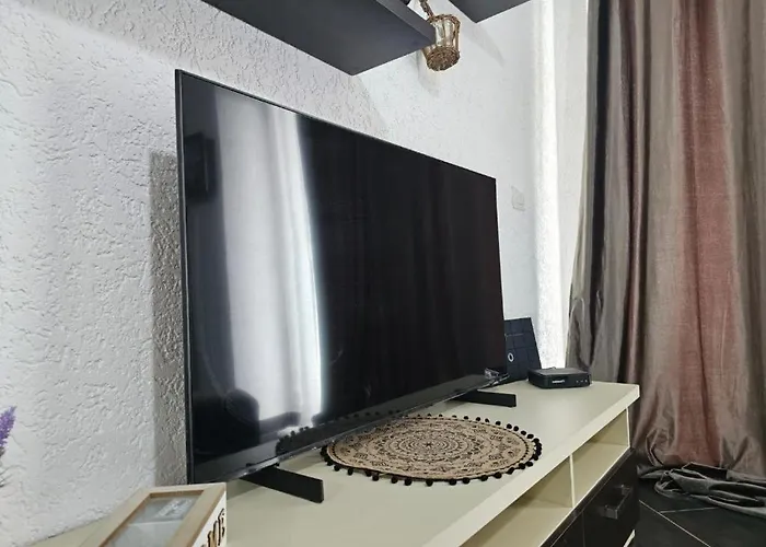 Main Seaview Durres 公寓 格勒姆